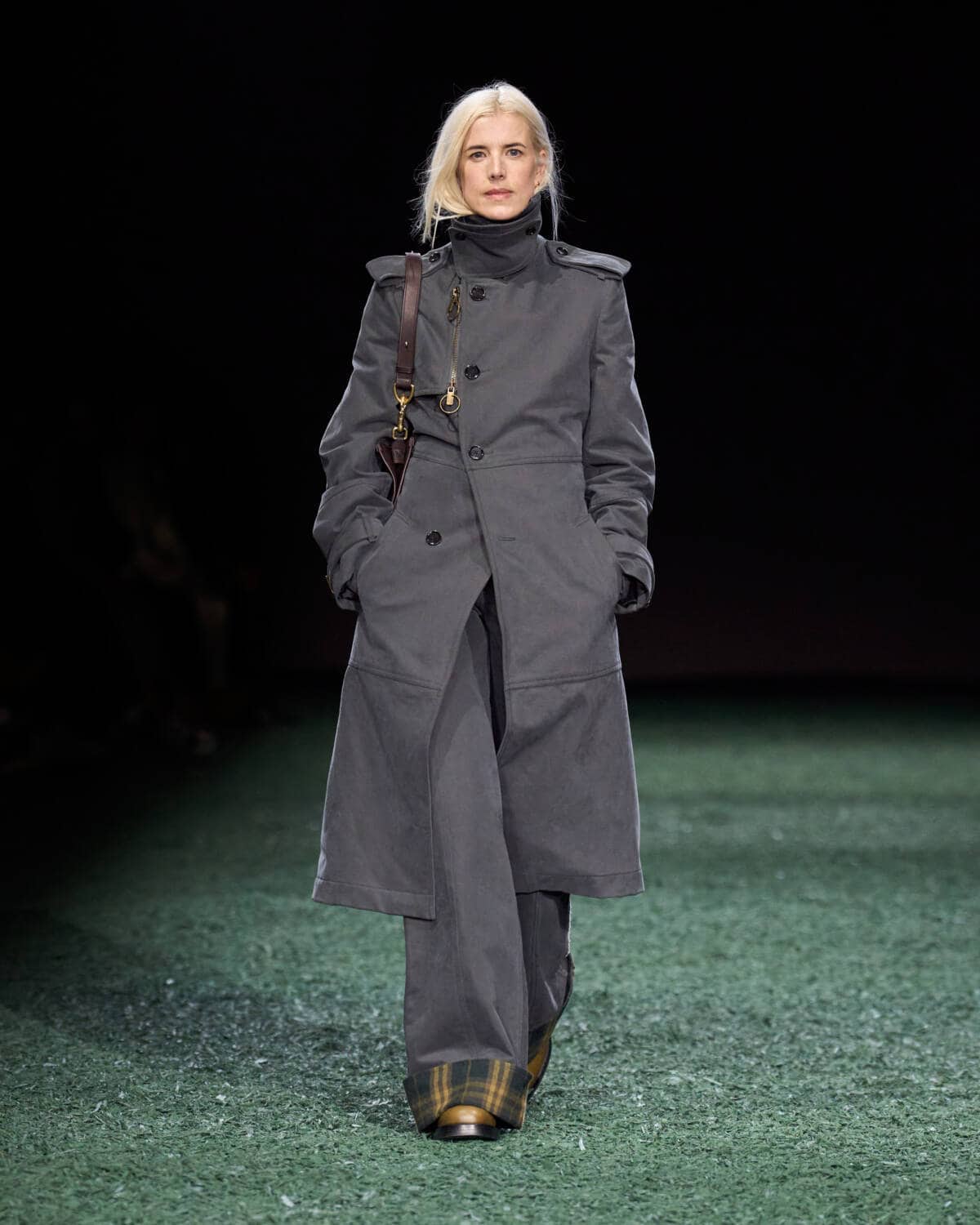 Burberry: Ready-To-Wear AW24 - 10 Magazine